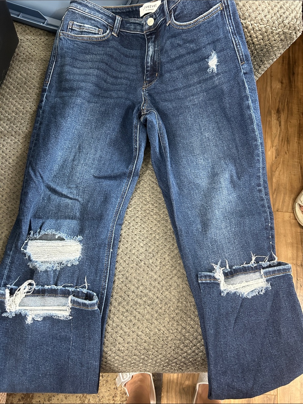 Straight Leg Distressed Jeans in Dark Blue